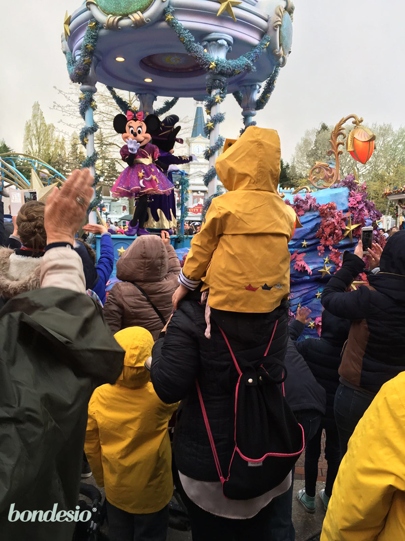 Mochila Brisa de Bondesio en Disneyland Paris
